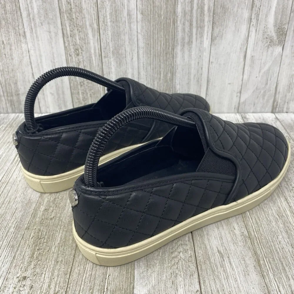 Steve Madden Ecentrcq Slip-On Comfort Shoes Women's Size 8.5M Black Quilted - Picture 4 of 9